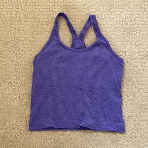 Lululemon ebb to street tank.